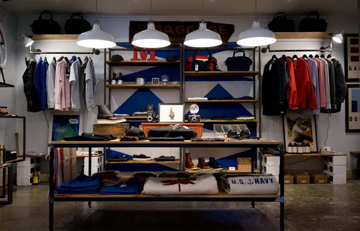 A branded shop floor at the moment of choosing